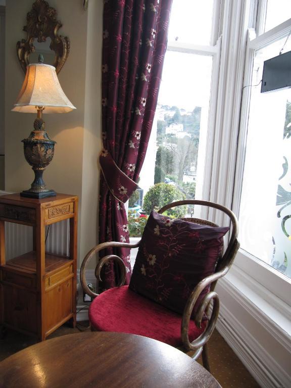 Bed and Breakfast The Shirley Torquay Exterior foto